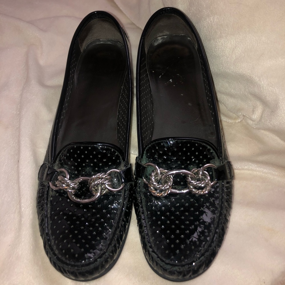 Stuart Weitzman slip on flats moccasin style shoe